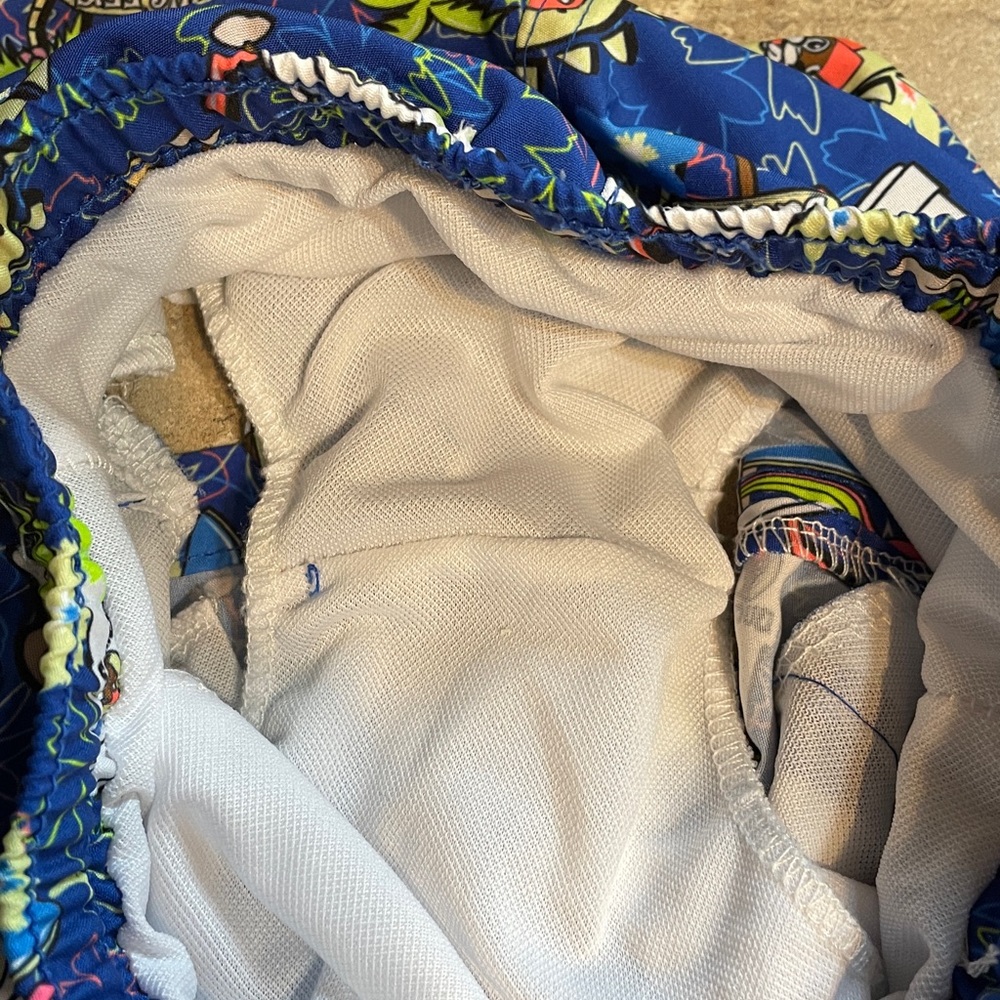 Buc-ee’s Size 2T Blue Tropical Print Swim Shorts - Picture 6 of 6